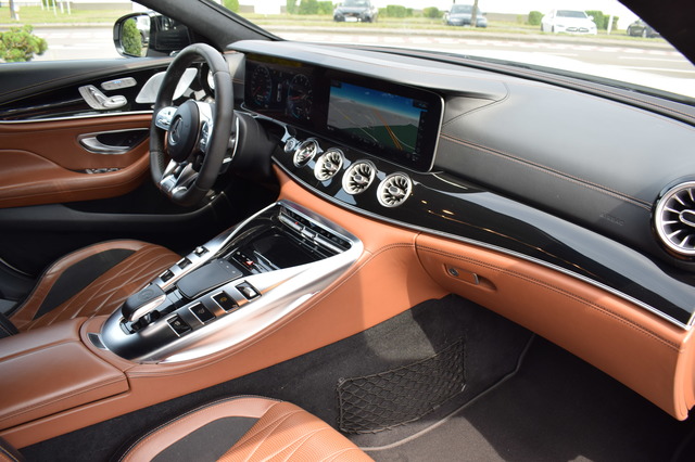 Mercedes-Benz AMG GT (Bild 22)
