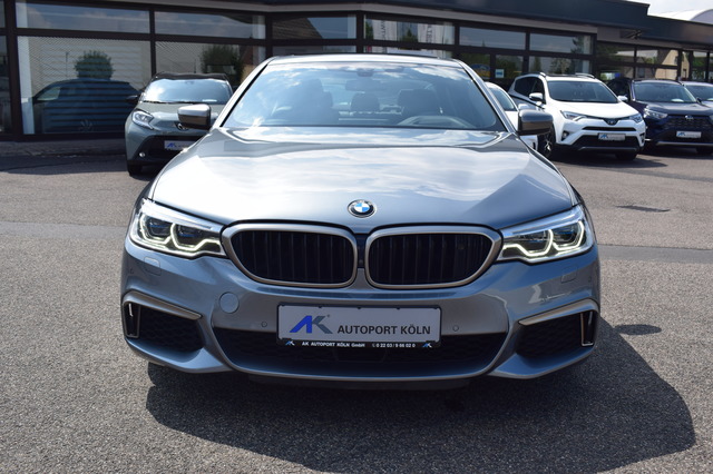 BMW M550 (Bild 32)