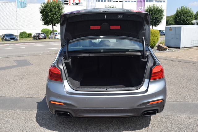 BMW M550 (Bild 12)