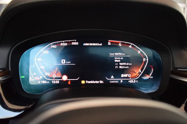 BMW M550 (Bild 11)