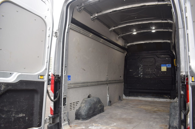Ford Transit (Bild 20)