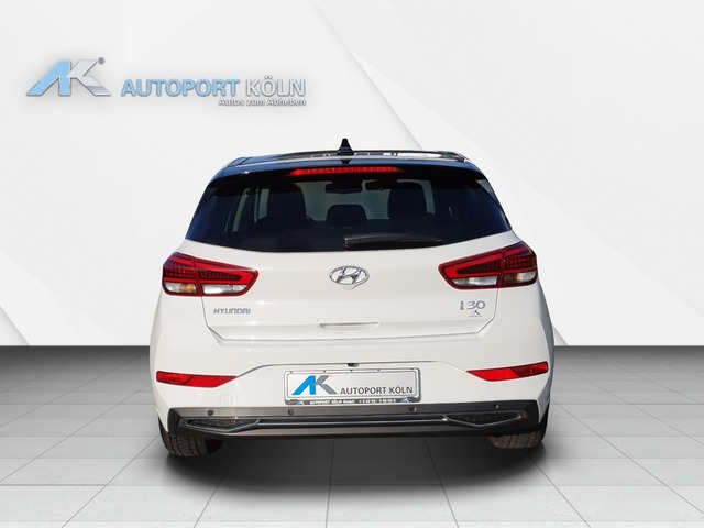 Hyundai i30 (Bild 7)