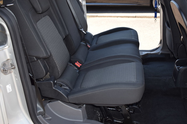 Ford Grand Tourneo (Bild 13)