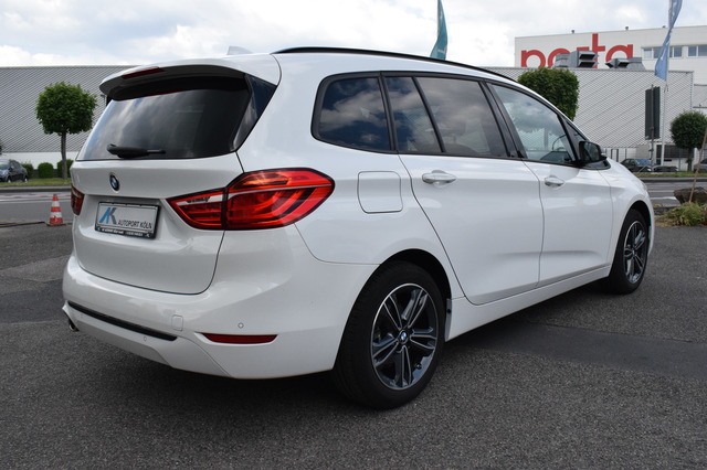 BMW 218 Gran Tourer (Bild 6)