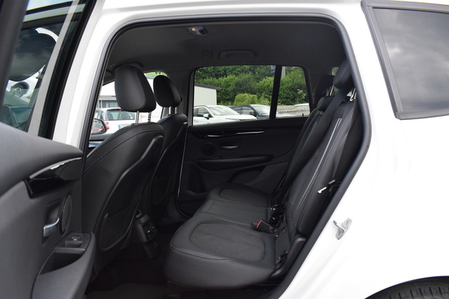 BMW 218 Gran Tourer (Bild 10)