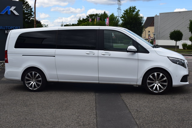 Mercedes-Benz V 220 (Bild 5)
