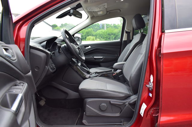 Ford Kuga (Bild 16)
