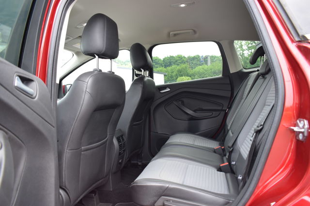 Ford Kuga (Bild 11)