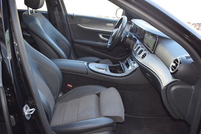 Mercedes-Benz E 300 (Bild 11)