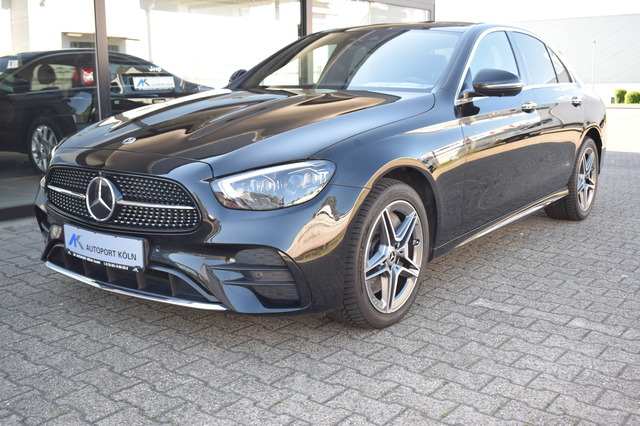 Mercedes-Benz E 300 (Bild 15)