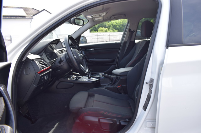 BMW 116 (Bild 8)