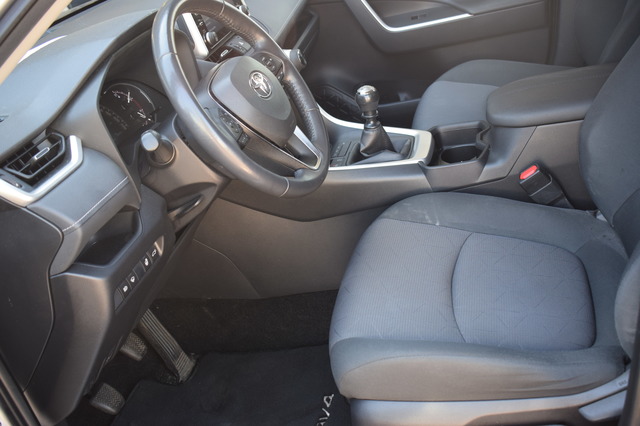 Toyota RAV 4 (Bild 8)