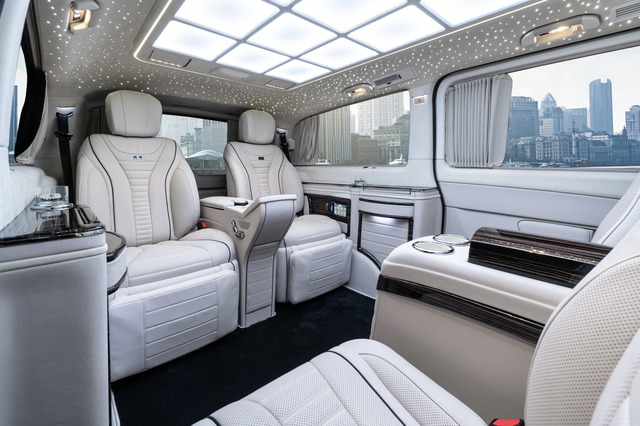 KLASSEN Mercedes-Benz V-Class VIP. V 300 | KLASSEN First Class VIP VAN. MVTM_1475