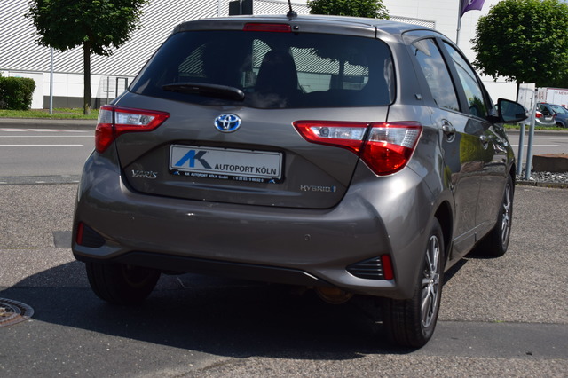 Toyota Yaris (Bild 15)