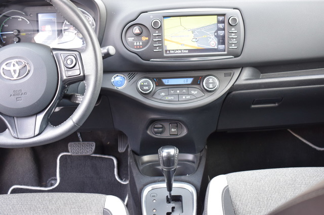 Toyota Yaris (Bild 7)