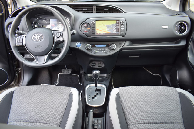 Toyota Yaris (Bild 6)