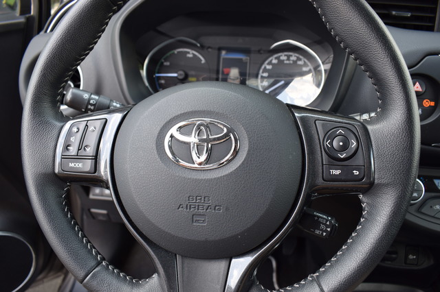 Toyota Yaris (Bild 23)