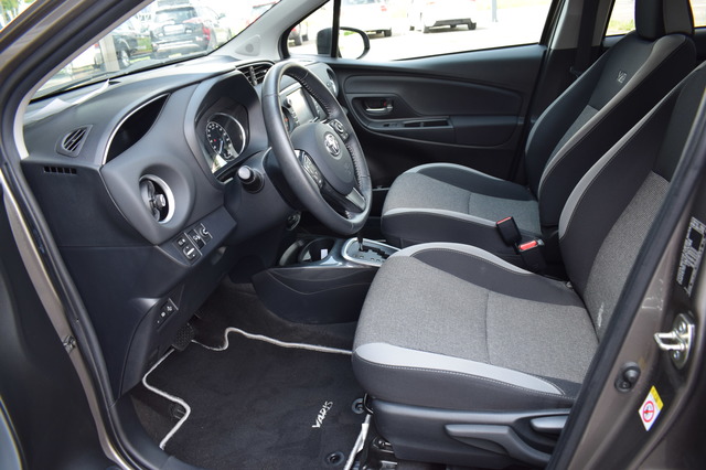 Toyota Yaris (Bild 11)