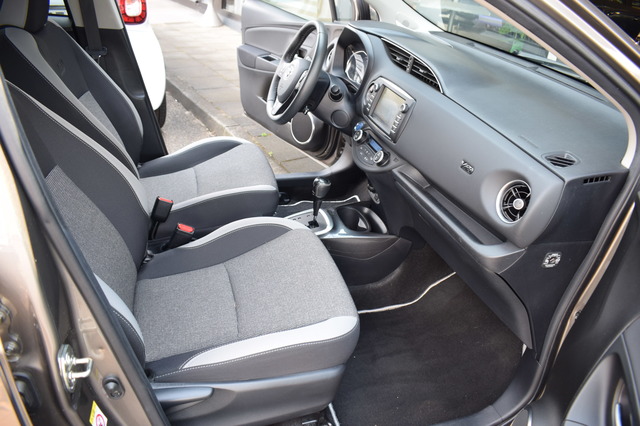 Toyota Yaris (Bild 26)