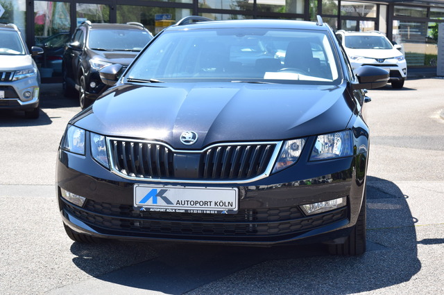 Skoda Octavia (Bild 23)