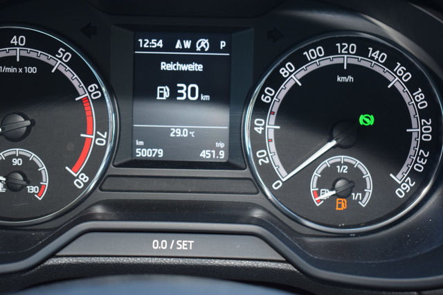 Skoda Octavia (Bild 8)
