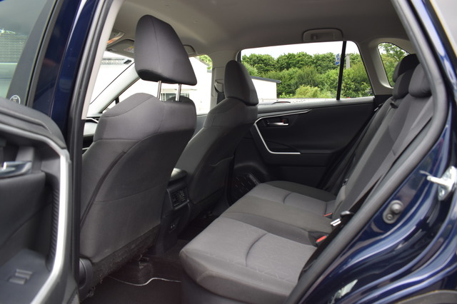 Toyota RAV4 (Bild 12)