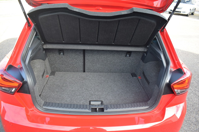 Seat Ibiza (Bild 18)