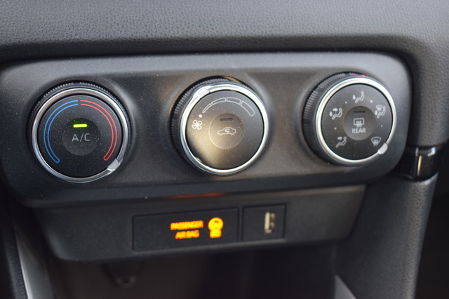 Toyota Yaris (Bild 13)