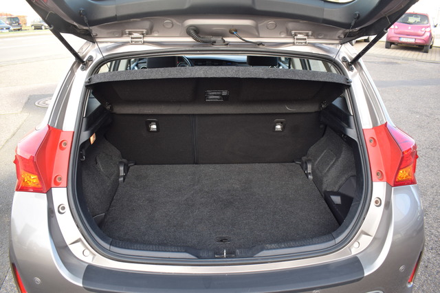 Toyota Auris (Bild 22)