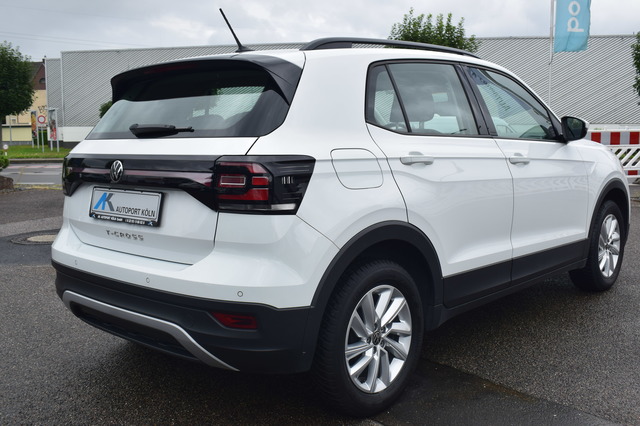 Volkswagen T-Cross (Bild 8)