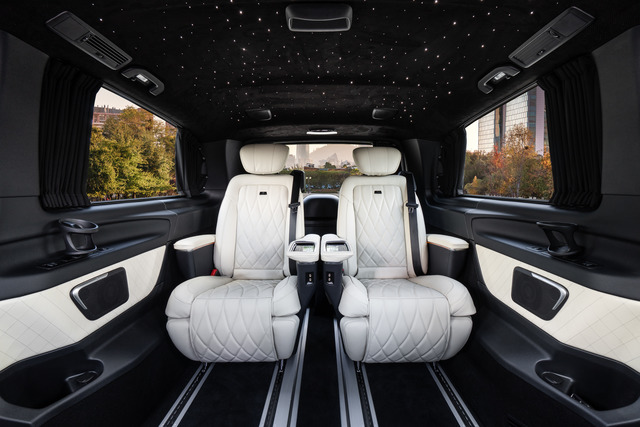 KLASSEN Mercedes-Benz V-Class VIP. V 300 - 4MATIC VIP Avantgarde Interieur. MVMH_1569