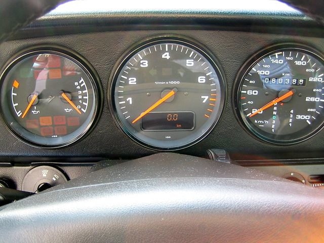 Porsche 993 911 TARGA TIP S 1.HAND!UNFALLFREI!C-DATA 2+! (Bild 30)