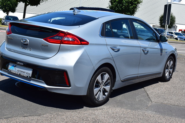 Hyundai IONIQ (Bild 15)