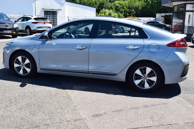 Hyundai IONIQ (Bild 17)