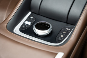 KLASSEN Mercedes-Benz V-Class VIP. V 300 | KLASSEN Luxury VIP Cars and Vans. MVV_1460