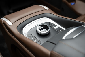 KLASSEN Mercedes-Benz V-Class VIP. V 300 | KLASSEN Luxury VIP Cars and Vans. MVV_1460