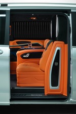 KLASSEN Mercedes-Benz V-Class VIP. V 300 | Luxury VIP First Class VAN. MVE_9010