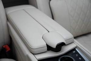 KLASSEN Mercedes-Benz V-Class VIP. V 300 | KLASSEN Luxury VIP Cars and Vans. MVV_1522