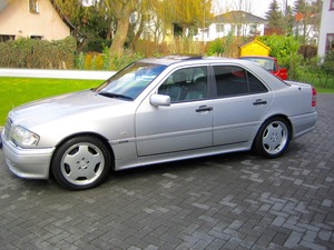 Mercedes-Benz C36 AMG 1.HAND+UNFALLFREI+SCHECKHEFT!C-DATA 2+ (Bild 5)