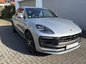 Porsche Macan GTS Facelift2022 1.HAND PORSCHE SCHECKHEFT (Bild 1)