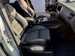 Porsche Macan GTS Facelift2022 1.HAND PORSCHE SCHECKHEFT (Bild 21)