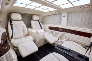 KLASSEN Mercedes-Benz V-Class VIP. V 300 d | KLASSEN Luxury VIP Cars and Va. MVA_1344
