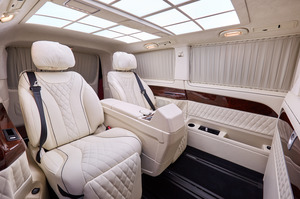 KLASSEN Mercedes-Benz V-Class VIP. V 300 d | KLASSEN Luxury VIP Cars and Va. MVA_1344