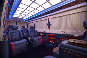 KLASSEN Mercedes-Benz Sprinter VIP. 519 PRIVATE JET VAN, LUXURY VIP. MSD_1341
