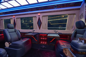 KLASSEN Mercedes-Benz Sprinter VIP. 519 PRIVATE JET VAN, LUXURY VIP. MSD_1341
