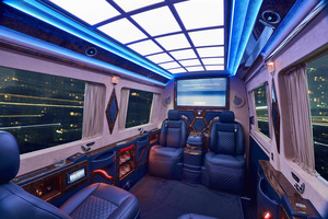 KLASSEN Mercedes-Benz Sprinter VIP. 519 PRIVATE JET VAN, LUXURY VIP. MSD_1341
