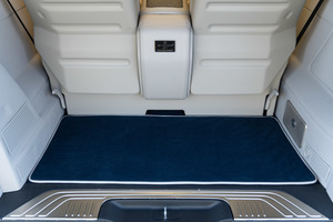 KLASSEN Mercedes-Benz V-Class VIP. V 300 | Rollende Luxus-Lounge: VIP VAN. MVV_1526
