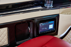 Mercedes-Benz V-Class V 300 d | Luxury VIP Cars and Vans