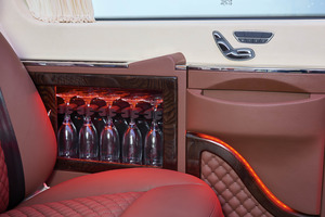 KLASSEN Mercedes-Benz Sprinter VIP. 519 Business Luxury BUS VIP 7+1+1 w907. MSD_1339