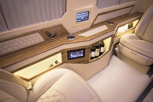 Mercedes-Benz Sprinter 519 Luxury VIP BUS BAR TOILET